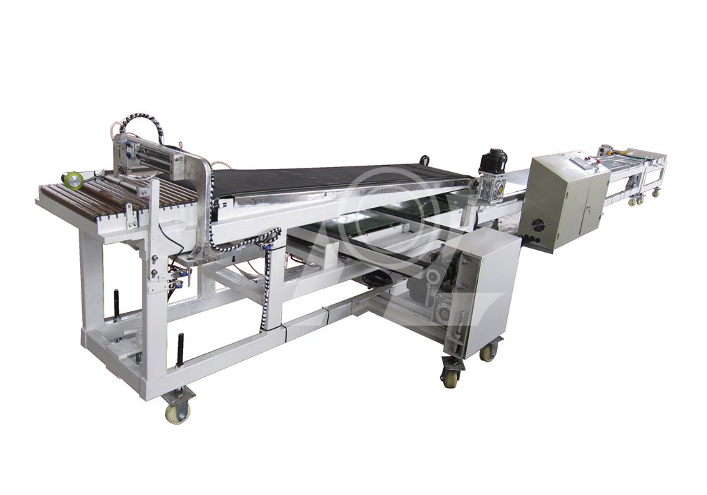 全自動(dòng)切板機